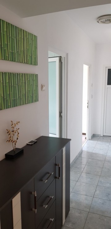 apartament-2-camere-ultracentral-55mp-pozitie-buna-16